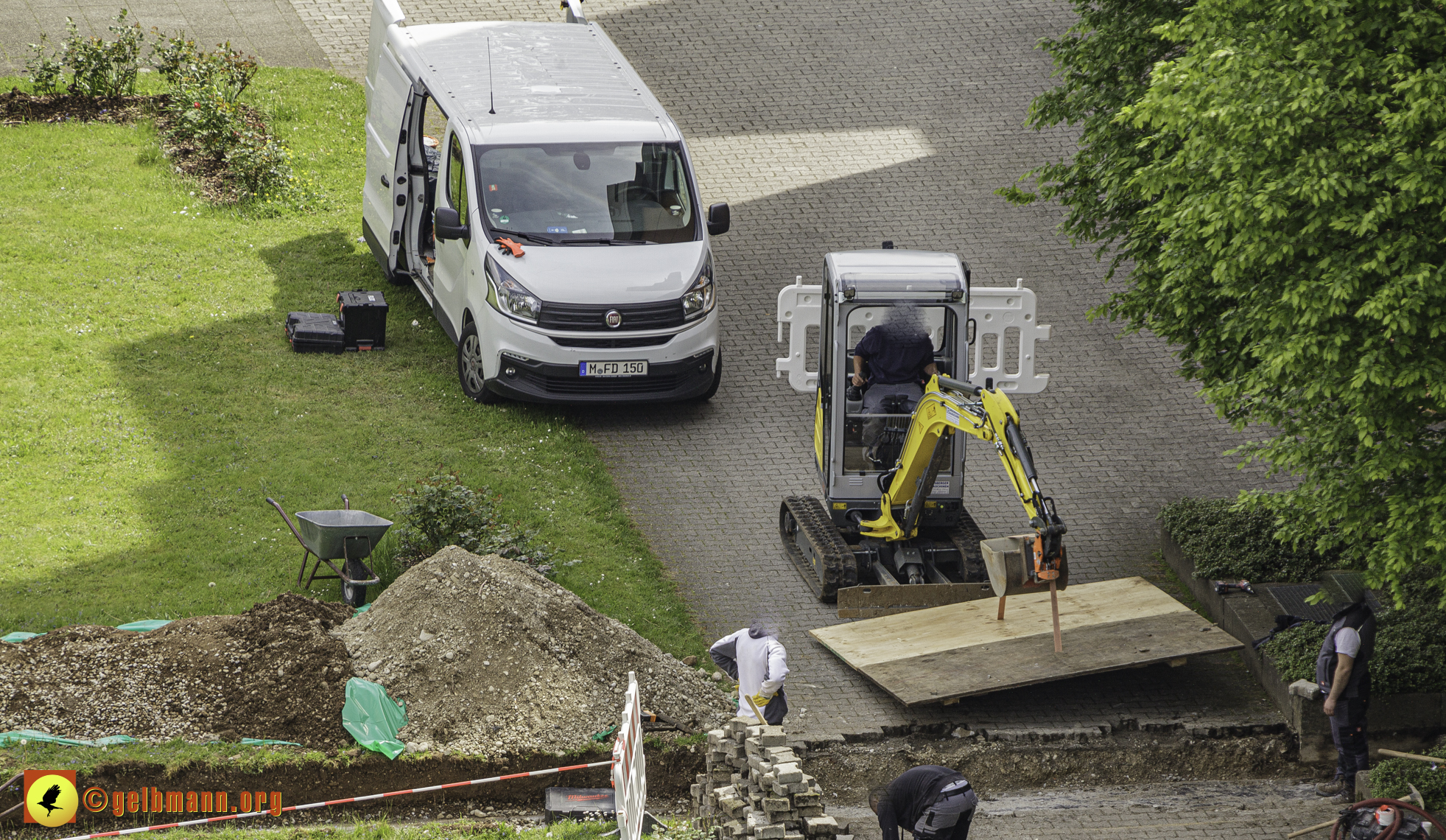 10.05.2024 - Tiefgaragensanierung am Karl-Marx-Ring 52-62 in Neuperlach