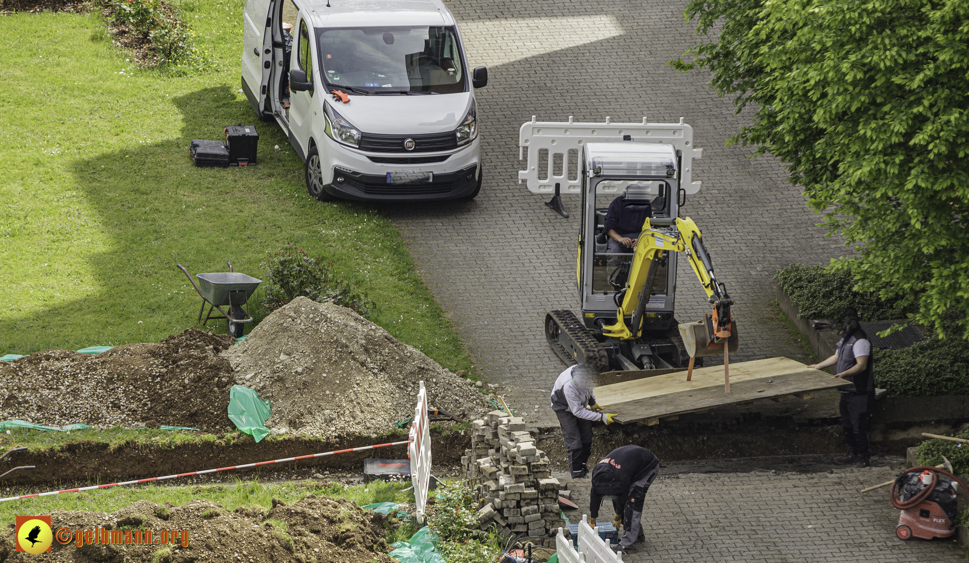 10.05.2024 - Tiefgaragensanierung am Karl-Marx-Ring 52-62 in Neuperlach