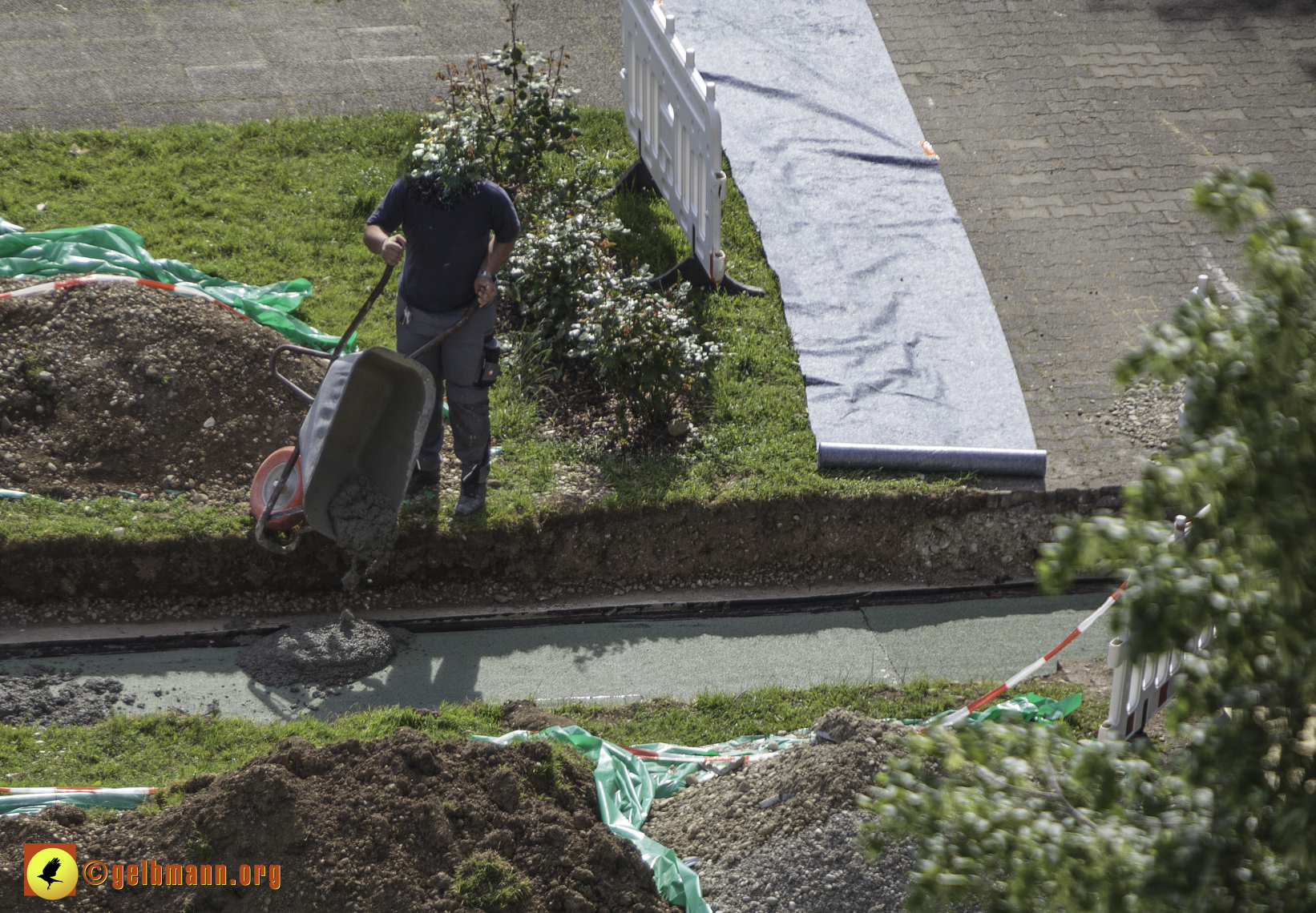 15.05.2024 - Beton für die Tiefgaragensanierung amKMR 52-62